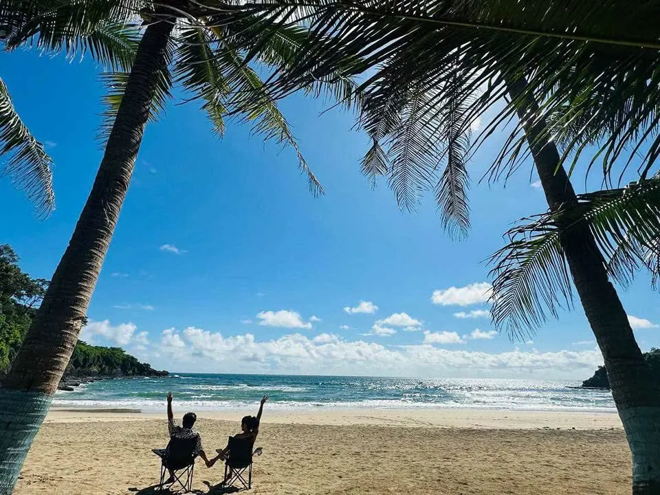 Tour 2 — Laki + Five Fingers Premium Adventure
